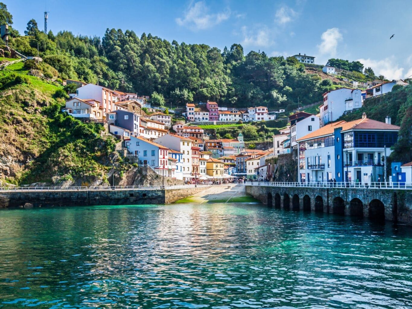 William-Russell-Blog---Spain-Cudillero-village---best-countries-in-the-world-for-brits-to-moving-abroad-after-brexit--article